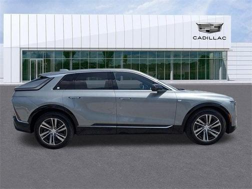 2025 Cadillac LYRIQ Luxury w/1SC