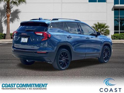 Downpour Metallic 2024 GMC Terrain SLT