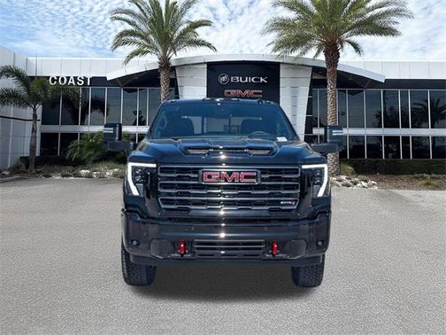 2025 GMC Sierra 2500 AT4