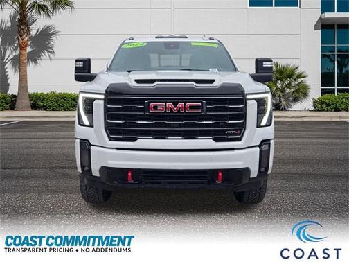 2024 GMC Sierra 2500 AT4