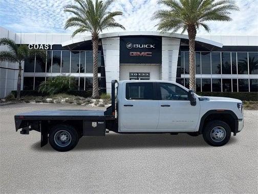 2025 GMC Sierra 3500 Base