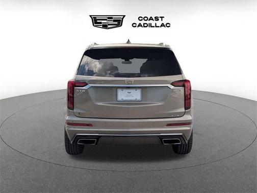 2023 Cadillac XT6 Luxury FWD