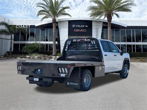 2025 GMC Sierra 3500 Base