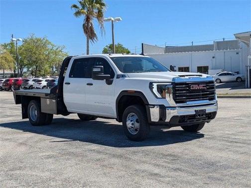 2025 GMC Sierra 3500 Base