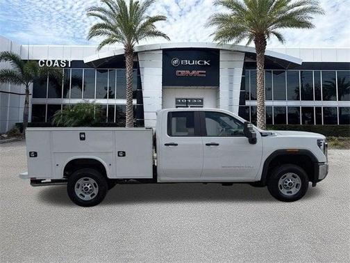 2025 GMC Sierra 2500 SLE