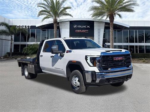 2025 GMC Sierra 3500 Base