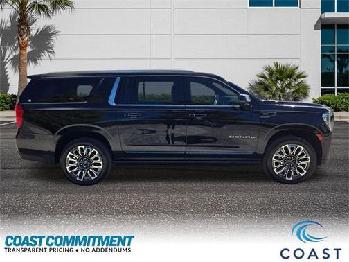 2023 GMC Yukon XL Denali Ultimate