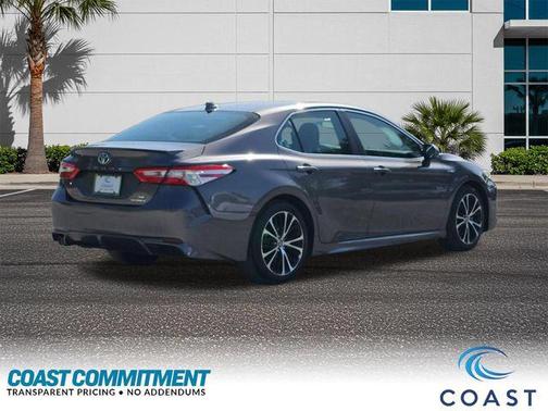 Predawn Gray Mica 2020 Toyota Camry SE