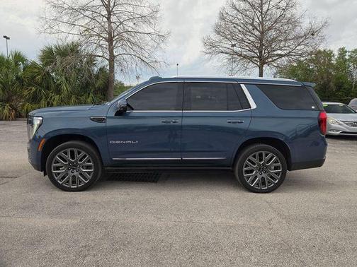 2025 GMC Yukon Denali Ultimate