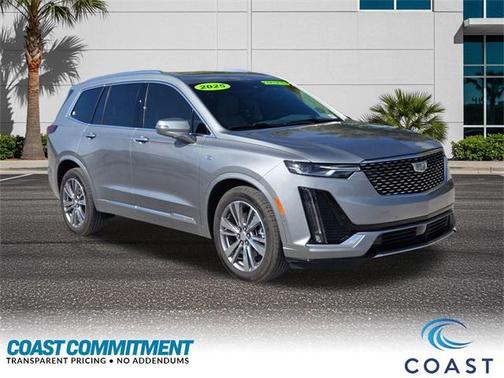 2025 Cadillac XT6 Premium Luxury FWD