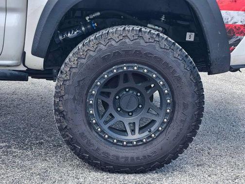 Ice Cap 2023 Toyota Tacoma TRD Off Road