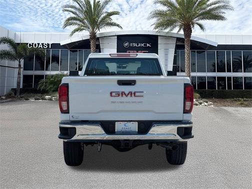 2025 GMC Sierra 2500 Base