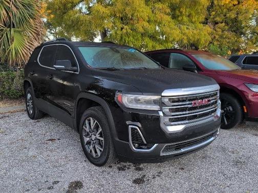 2023 GMC Acadia FWD SLT