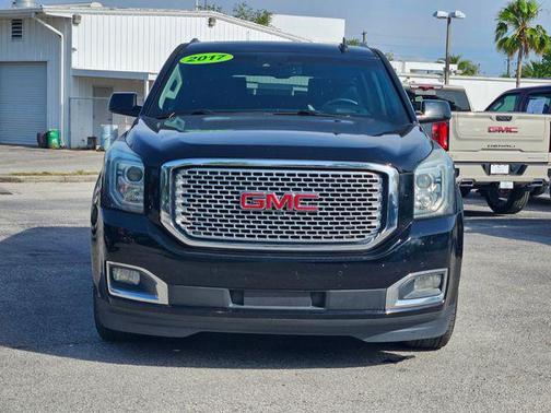 Onyx Black 2017 GMC Yukon XL Denali