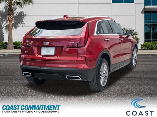 2024 Cadillac XT4 Premium Luxury