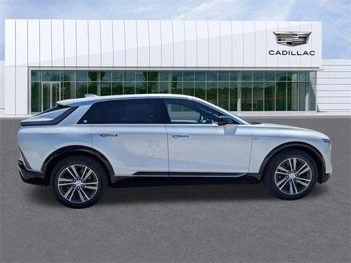 2025 Cadillac LYRIQ Luxury w/1SC