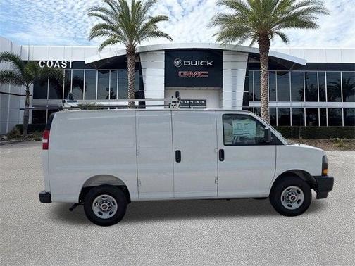 2025 GMC Savana 2500 Work Van
