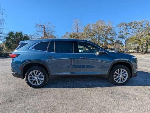 2025 Buick Enclave Preferred FWD