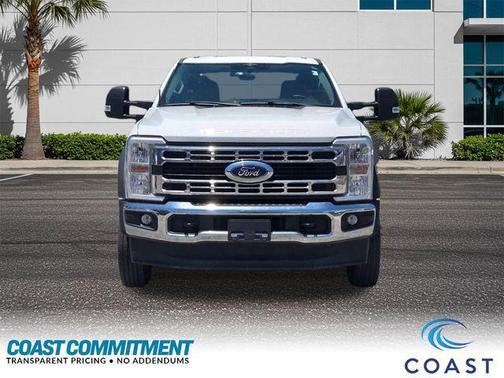 OXFORD WHITE 2023 Ford F-450 XL