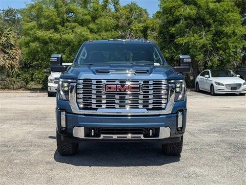 2025 GMC Sierra 2500 Denali