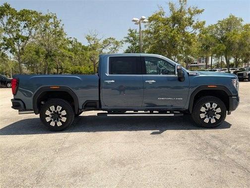 2025 GMC Sierra 2500 Denali