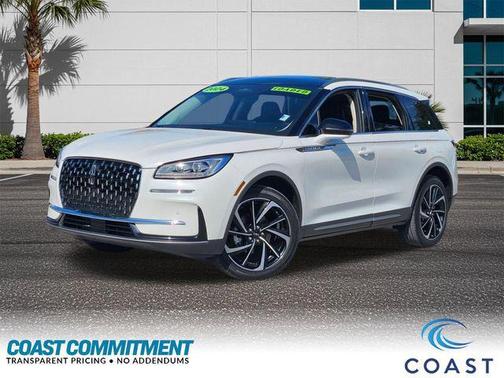 PRISTINE WHITE MET 3C 2024 Lincoln Corsair Reserve