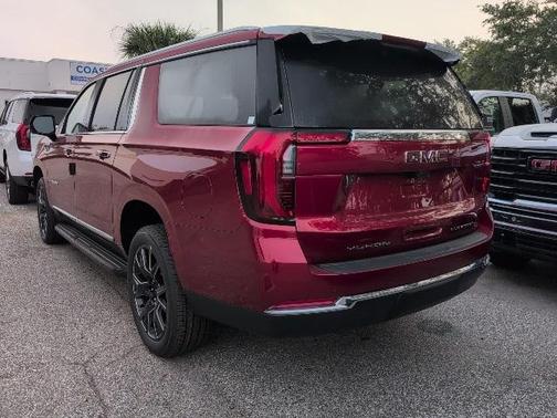 2026 GMC Yukon XL 4WD Elevation