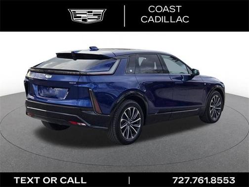 2025 Cadillac LYRIQ Sport