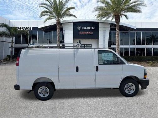 2025 GMC Savana 2500 Work Van