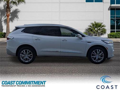 2023 Buick Enclave Premium AWD