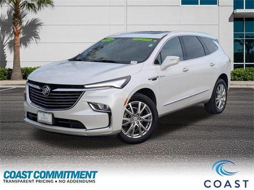 2023 Buick Enclave Premium AWD