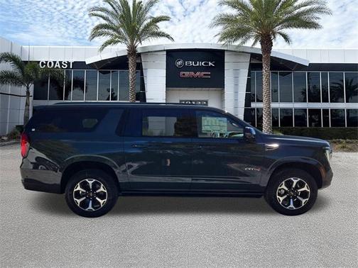 2026 GMC Yukon XL 4WD AT4