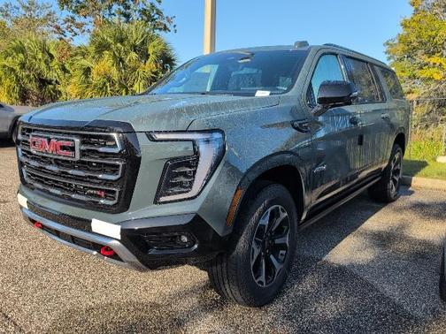 2026 GMC Yukon XL 4WD AT4