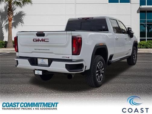 2023 GMC Sierra 2500 AT4