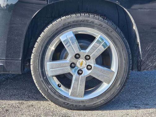 Black 2010 Chevrolet HHR LT
