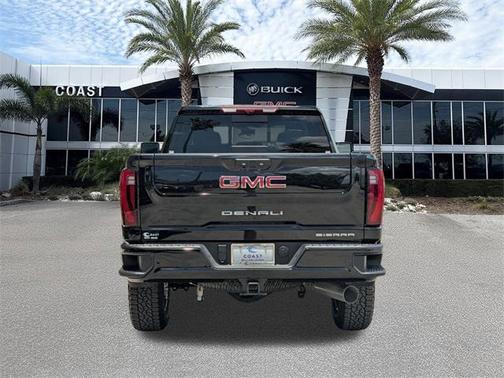 2025 GMC Sierra 2500 Denali