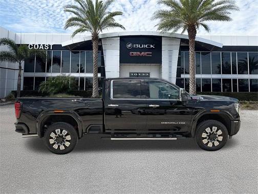 2025 GMC Sierra 2500 Denali