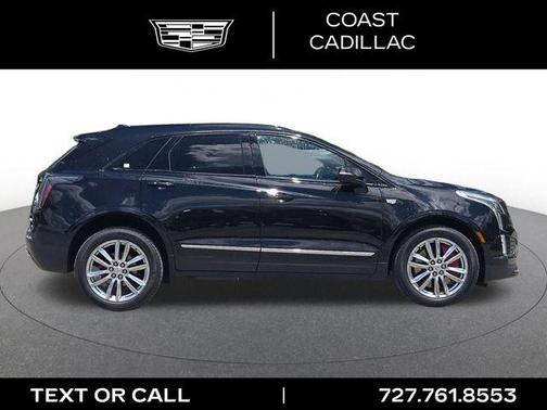 Stellar Black Metallic 2022 Cadillac XT5 Sport