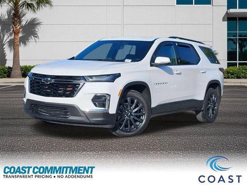 Summit White 2024 Chevrolet Traverse RS