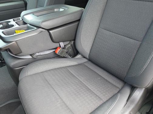 Slate Gray Metallic 2024 Chevrolet Silverado 1500 LT