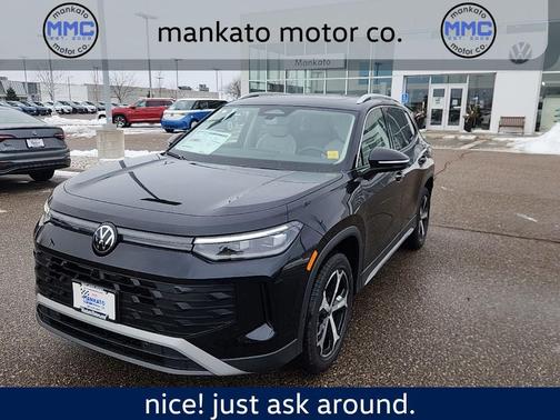 Black Pearl 2026 Volkswagen Tiguan 2.0T SE 4MOTION