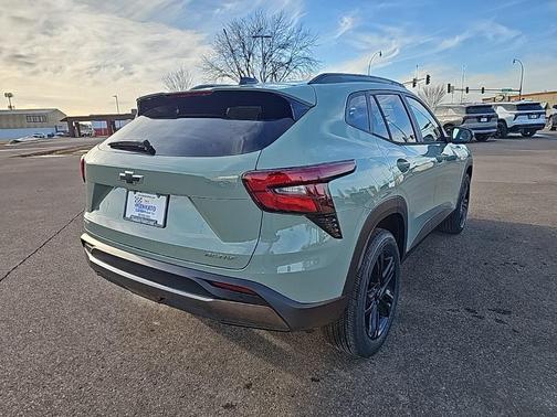 2026 Chevrolet Trax FWD ACTIV