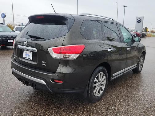 2015 Nissan Pathfinder SL