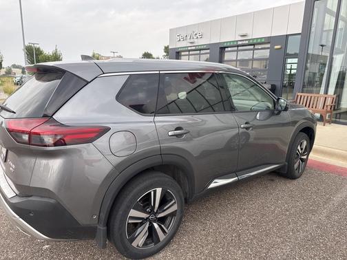 2022 Nissan Rogue Platinum