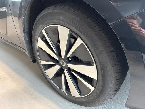 2022 Nissan Altima 2.5 SL