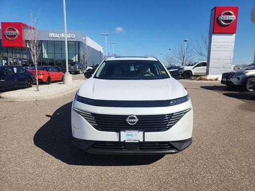 White Pearl 2026 Nissan Murano SL