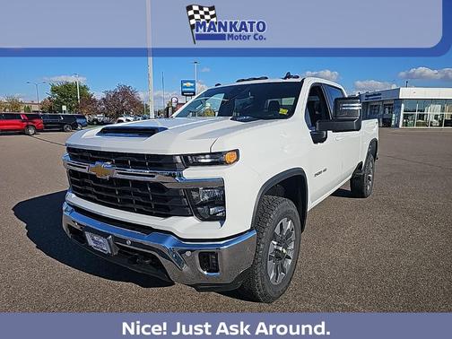 2026 Chevrolet Silverado 3500 LT