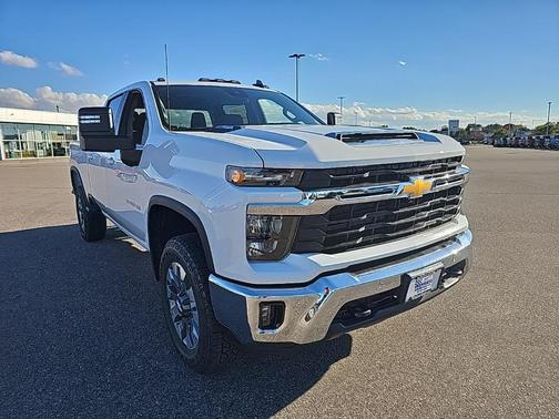 2026 Chevrolet Silverado 3500 LT