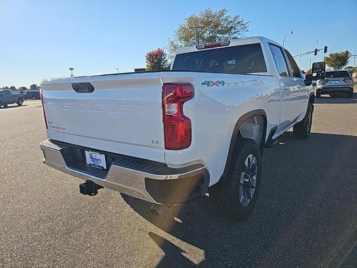 2026 Chevrolet Silverado 3500 LT