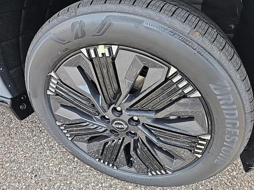 2025 Nissan Murano Platinum